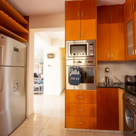 Frontline Sea-view Holiday home *