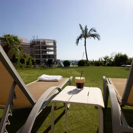 Frontline Sea-view Holiday home
