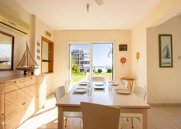 Prázdninový dům Frontline Sea-view *