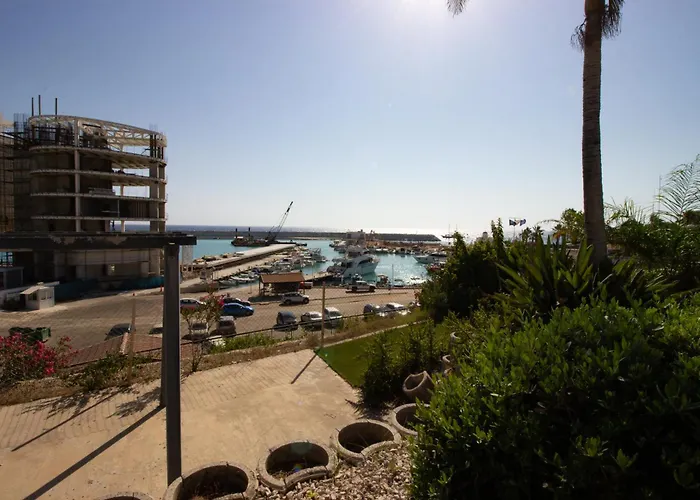 Frontline Sea-view Prázdninový dům *